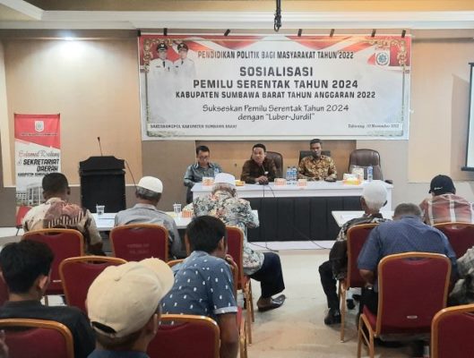 Bersama KPU dan Bawaslu, Kesbangpol KSB Sosialisasi Pemilu 2024