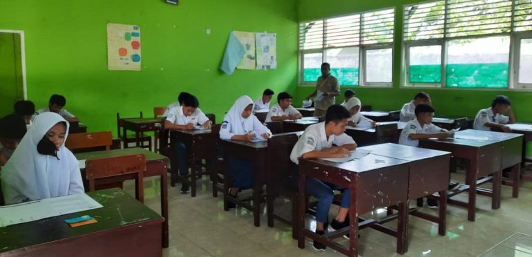 Dikbud KSB Pastikan Pelaksanaan Ujian Sekolah Lancar