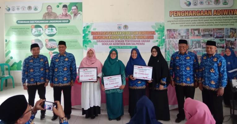 DLH KSB Sosialisasi Gerakan Peduli dan Berbudaya Lingkungan Hidup di Sekolah