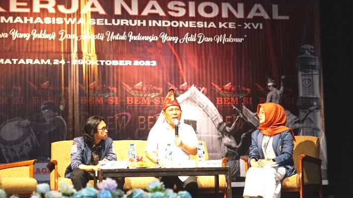 Seminar BEM Se Indonesia, Bupati KSB Bicara Konsep Pergerakan