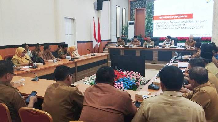 Susun Rencana Induk PIK, Pemerintah KSB Gandeng ITS Surabaya