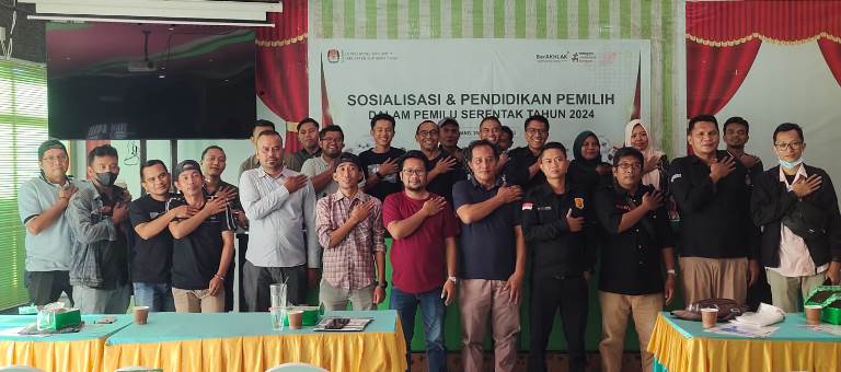 KPU KSB Gelar Sosialisasi dan Pendidikan Pemilih Pada Wartawan